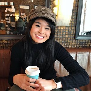 Meet your Posher, Caroline